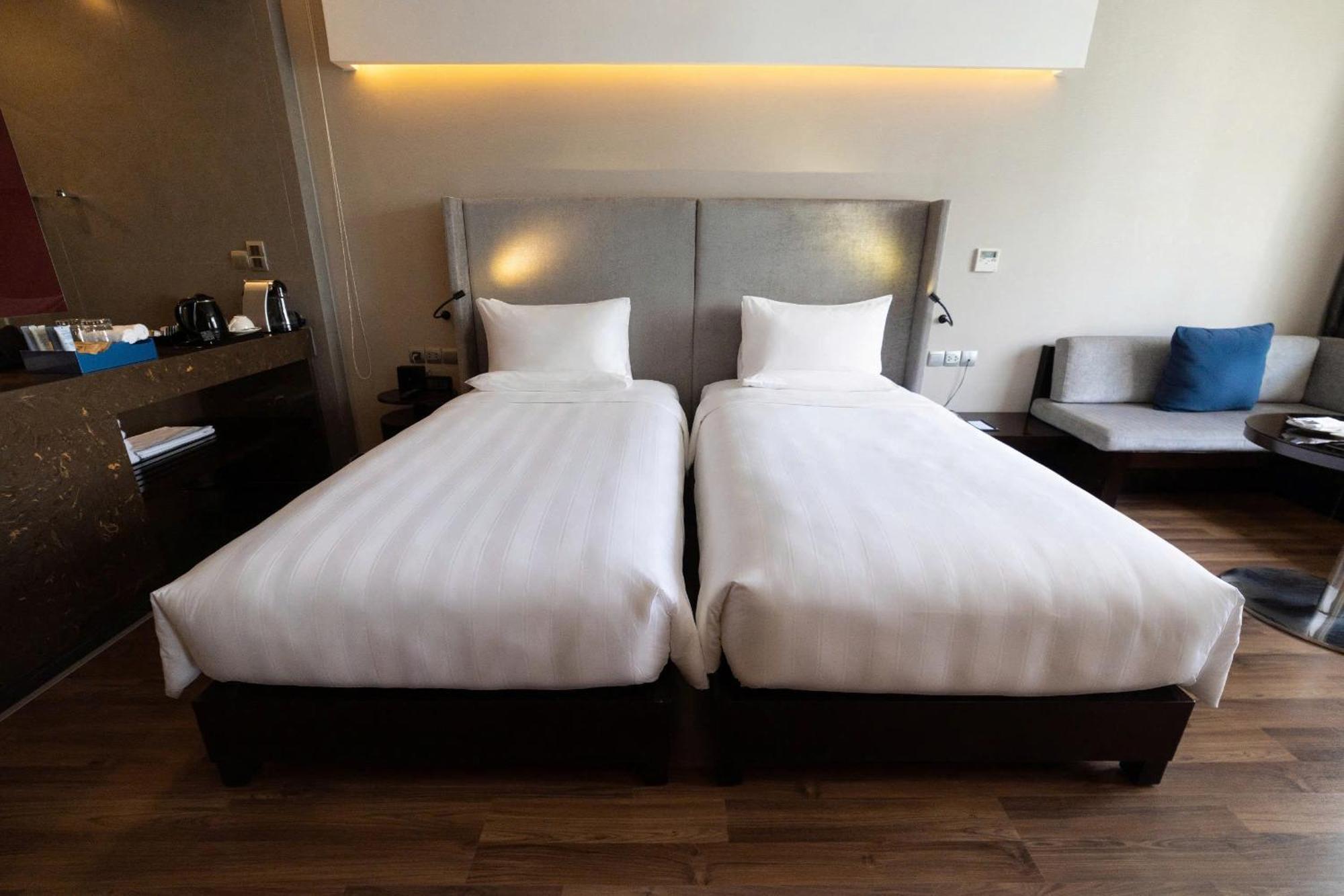 Novotel Suites Ханой Екстер'єр фото
