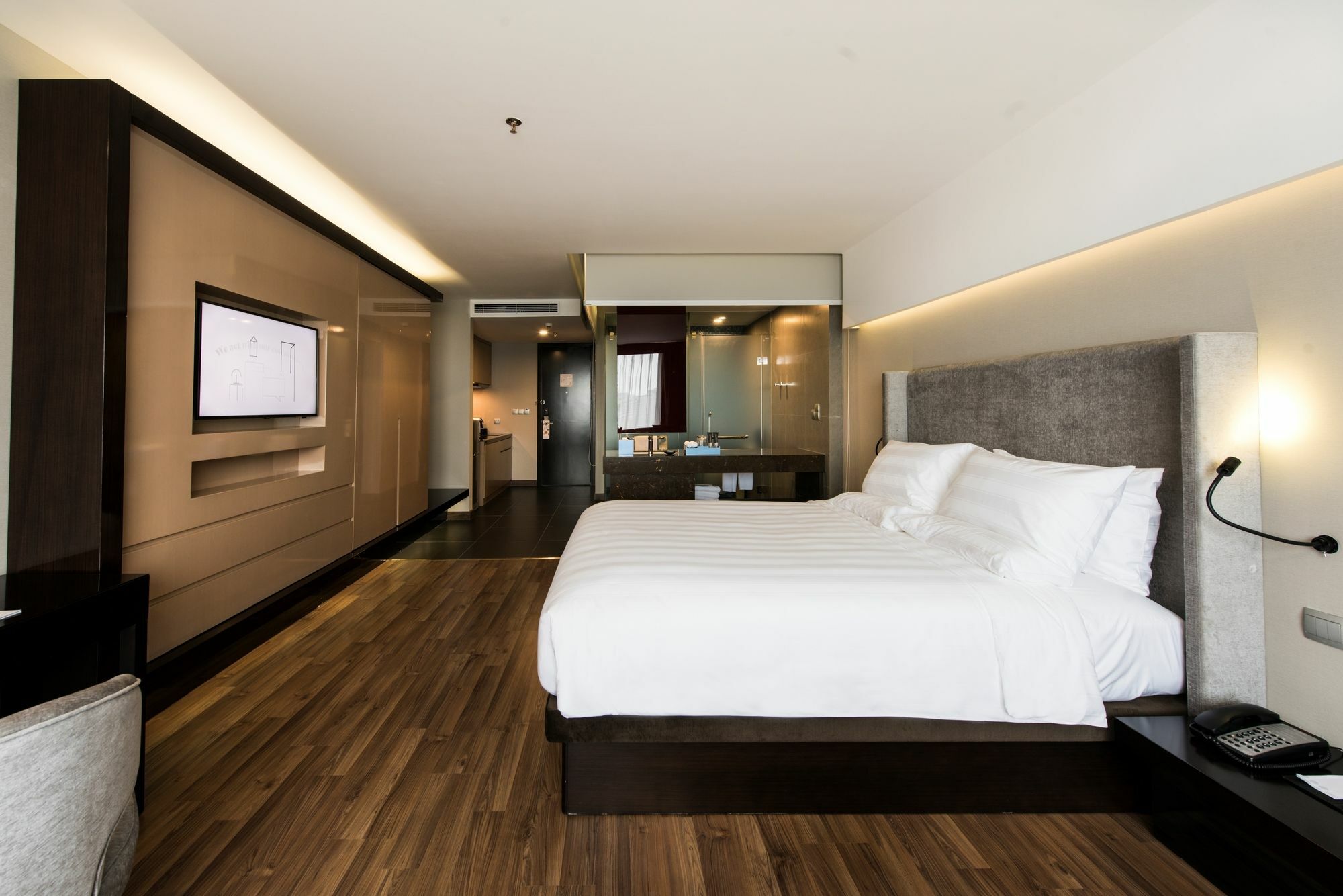 Novotel Suites Ханой Екстер'єр фото
