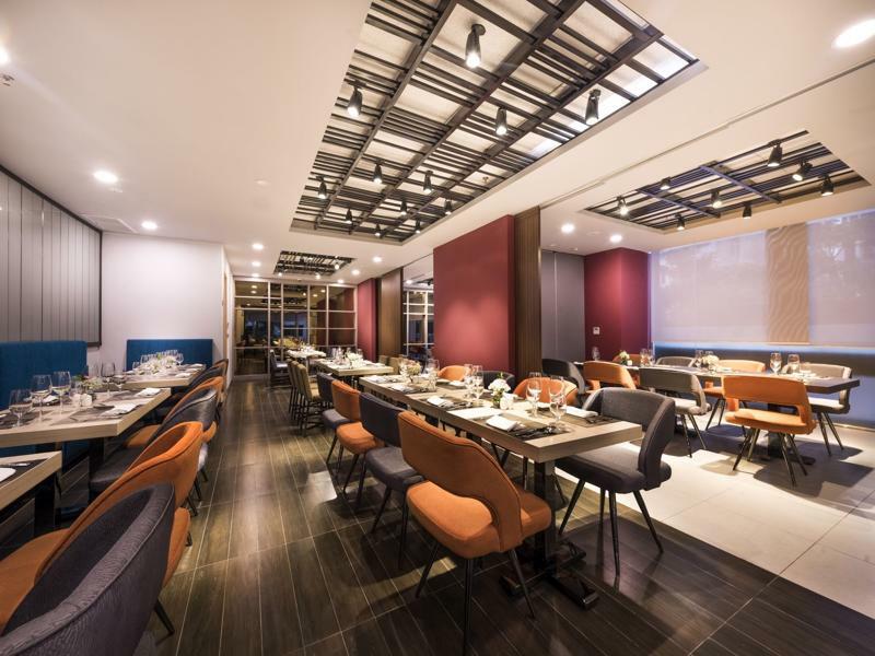 Novotel Suites Ханой Екстер'єр фото
